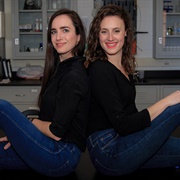 The Erins From "This Podcast Will Kill You"