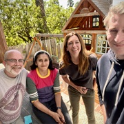 EP. 831 — Hugs Between Friends