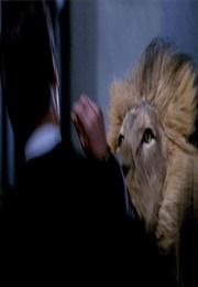 'The Naked Gun 2 1/2: The Smell of Fear' (The Lion) (1991)
