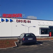 Hesburger Pärnu Niidu Drive