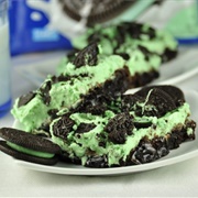Triple Layer Fudge Mint Oreo Brownies