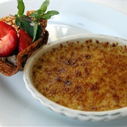 Pistachio Crème Brûlée