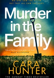 Murder in the Family (Cara Hunter)