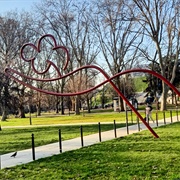 Sculpture (Niemeyer, Parc De Bercy)