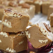 Maple Pecan Fudge