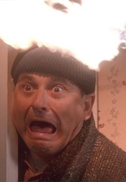 Joe Pesci "Home Alone" (1990)