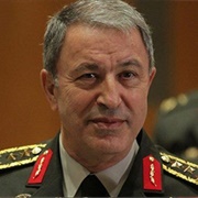 Hulusi Akar