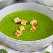Spinach Soup  With Croûtons
