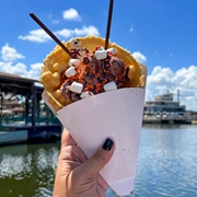 Jack Skelllington Bubble Waffle