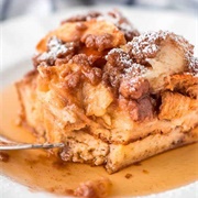 Apple Cinnamon French Toast Casserole