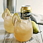 Bourbon Pear Lemonade