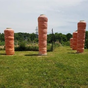 Food Gatherers&#39; Giant Carrots