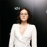 Ryan Simpkins (Non-Binary, They/She)