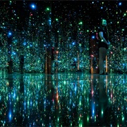 Yayoi Kusama Firefly Infinity Mirror Room