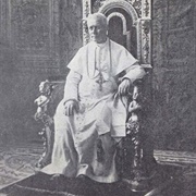 Pope Pius X Succeeds Pope Leo XIII as the 257th Pope.