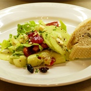 Cucumber Pepper and Cranberry Salad
