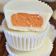 White Chocolate Pumpkin Cups