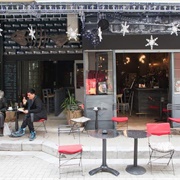 Psipsina Art Bar, Psyri