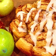 Apple Honey Pull-Apart