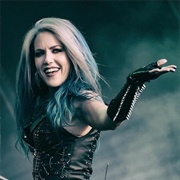 Alissa White-Gluz
