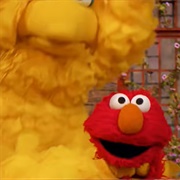 Elmo "Paper Towel Roll"