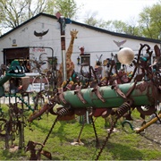 Jack Barker's Metal Art Sculpture Garden (Permanently Closed)