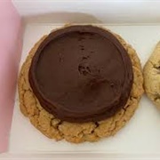 Crumbl Peanut Butter Bar Cookie