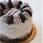 Smoove Ice Cream Cookies & Cream Ice Cream Cake