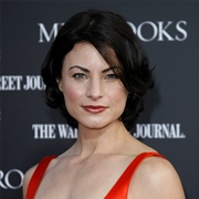 Thunderbird Dinwiddie (Bisexual, She/Her)