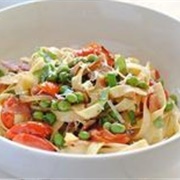 Tagliatelle With Peas, Peppers, and Tomatoes