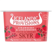 Strawberry & Lingonberry Skyr