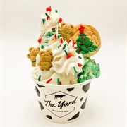 The Yard Milkshake Bar Christmas Cookie Specialty Bowl