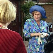 Keeping Up Appearances "Stately Home" (S1, Ep. 3)