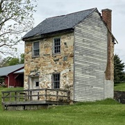 The Beehive: Elk Creek's Preservation Society