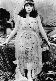 Theda Bara (1918)