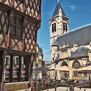Bourges