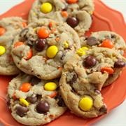 Reese's Pieces Cookie