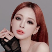 Han Ye Seul