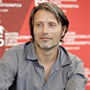 Mads Mikkelsen