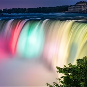 Niagara Falls Light Show