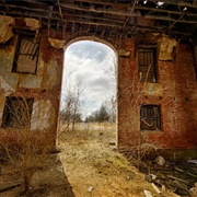 Closed/Abandoned Buildings
