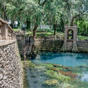 Radium Springs Gardens