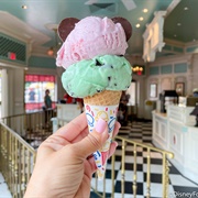 Mickey Ice Cream!