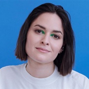 Jen Winston (Bisexual, She/Her)