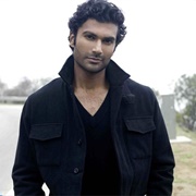 Sendhil Ramamurthy