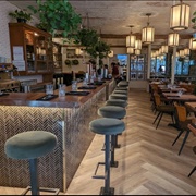 Dinette Marcella, Montréal