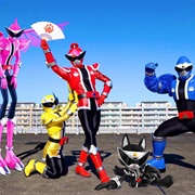 Avataro Sentai Donbrothers