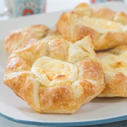Easy Cheese Danish