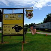 Henry's Rabbit Ranch, Illinois