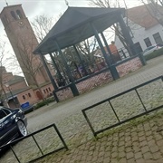 Philips Square, Philippine